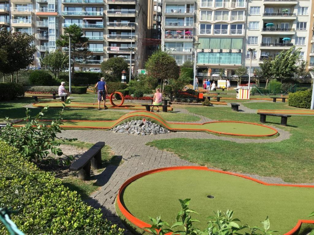 Luxurious Apartment With Sea View Blankenberge Luaran gambar